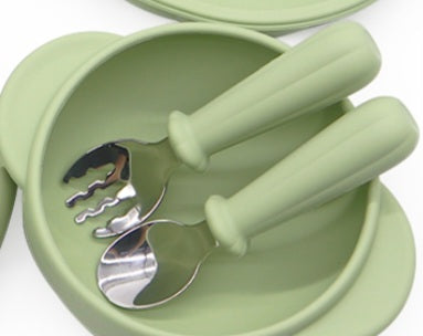 S/2 ergonomic silicone handle cutlery